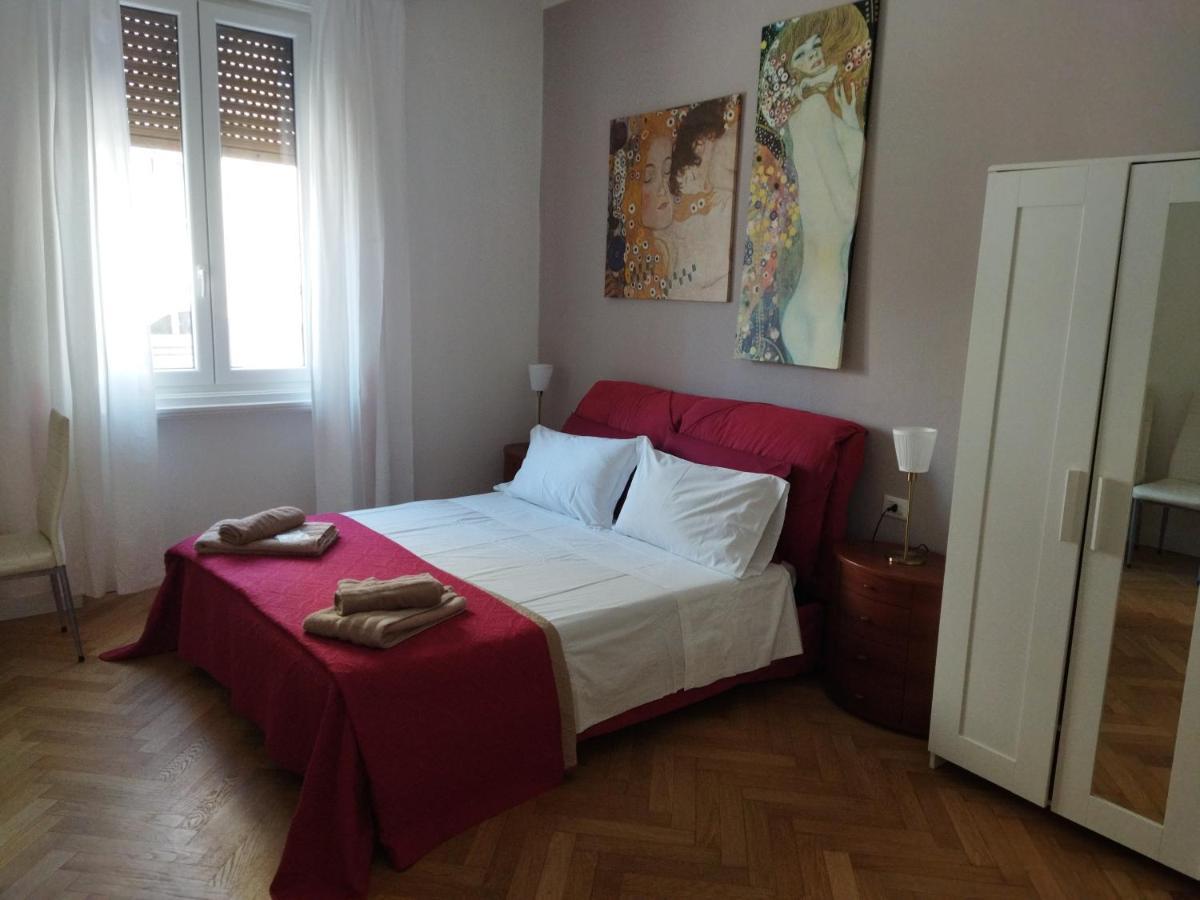 Piazza Goldoni Rooms Trieste Dış mekan fotoğraf