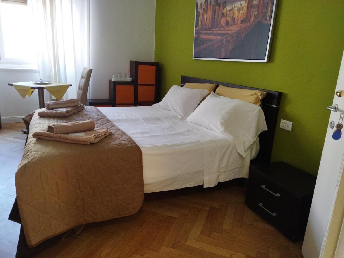 Piazza Goldoni Rooms Trieste Dış mekan fotoğraf