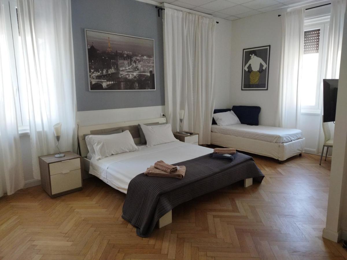 Piazza Goldoni Rooms Trieste Dış mekan fotoğraf